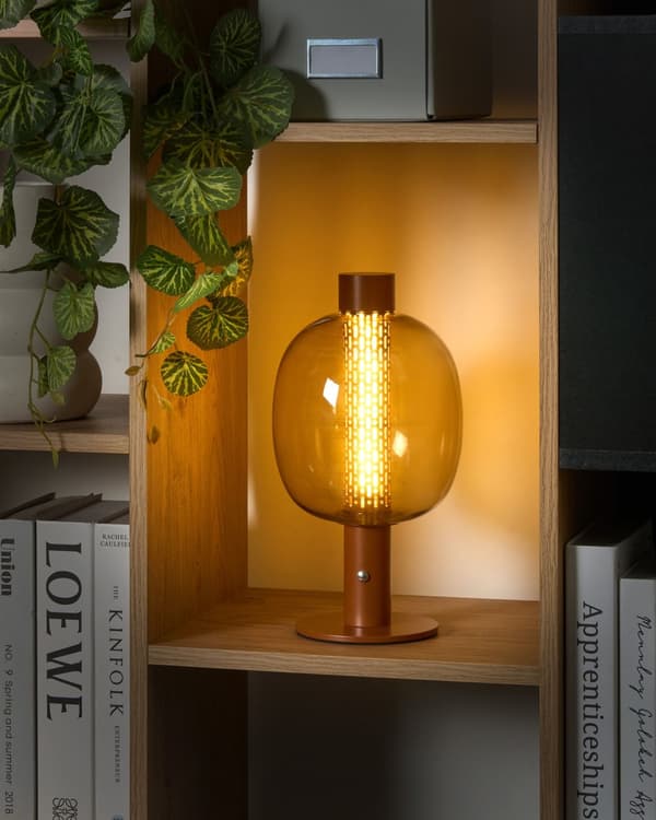 Bordlampe Brun LED Trådløs Aluminium Glasskærm Indendørs Moderne Design