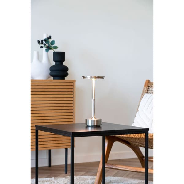 Lyneham bordlampe LED oppladbar sølv dekor.