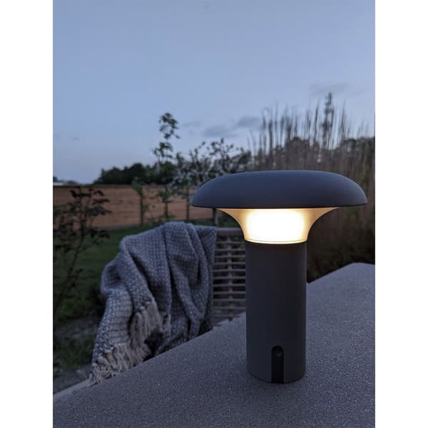 Ramsey utendørs lampe LED oppladbar grå, matt.