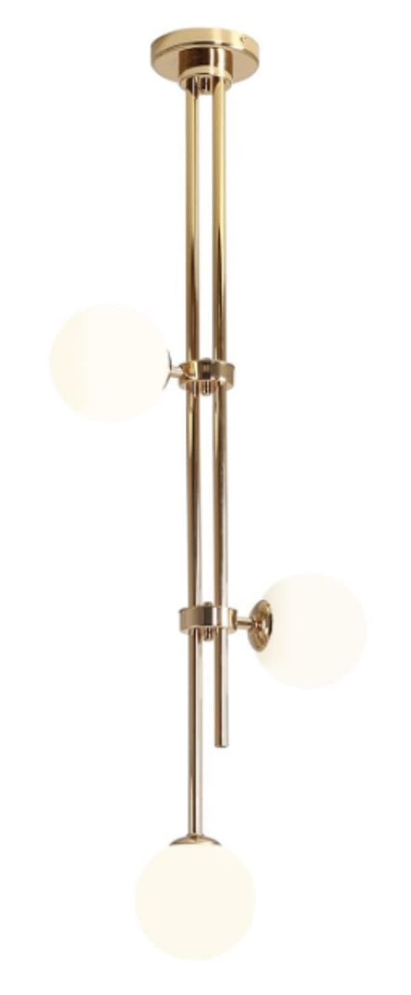 Rays C - moderne loftslampe - messing, mælkeagtige kugler 113cm
