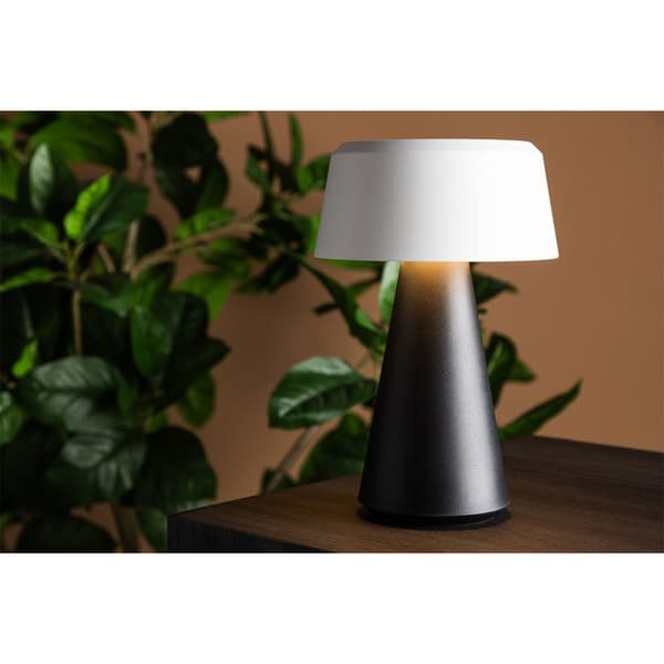 Statford bordslampa för utomhusbruk svart.