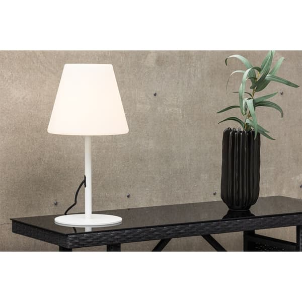 Moris bordlampe for utendørs bruk hvit.