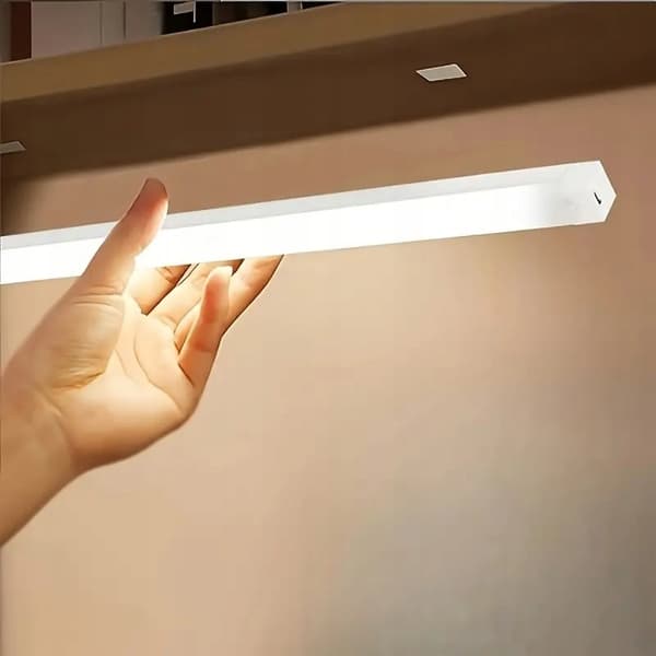 Självhäftande LED Rörelsesensor Ljus 50cm Natt USB För Garderob Under Möbler