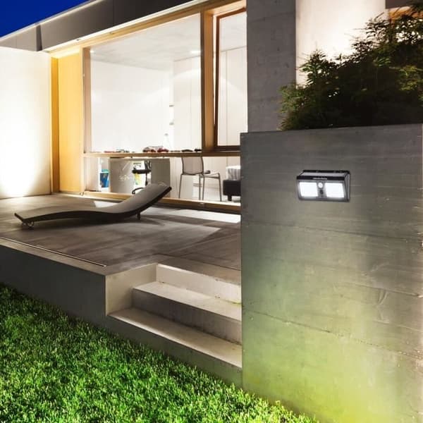 Utomhus LED-solarlampa med inbyggd rörelse detektor Rabalux Ostrava 2,4W 4000K 190×115 mm IP44 0-3m, 120° - svart - 16,5x5