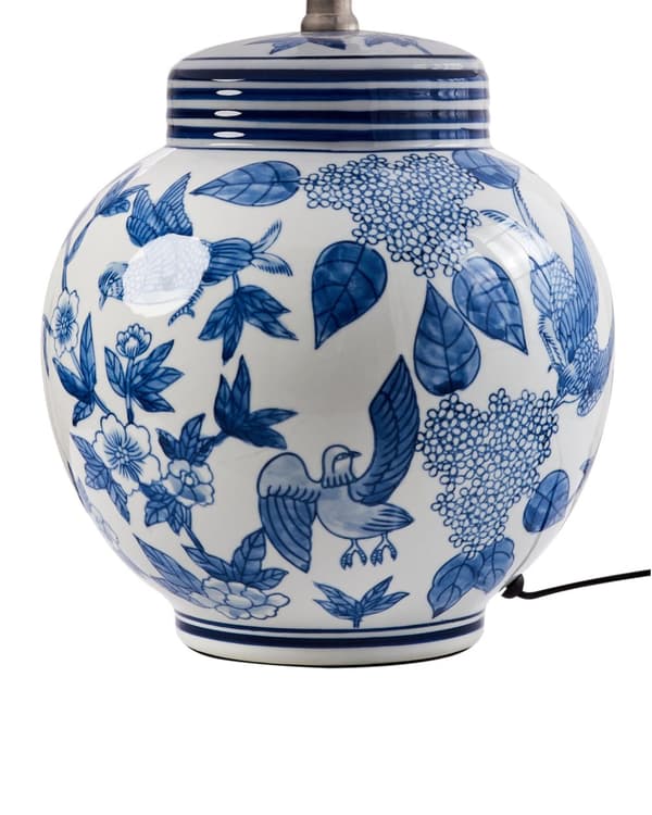 Bordlampe Hvid og blå porcelænsfod Klokkeskærm i hør med blomstret patte Belysning Stilfuld