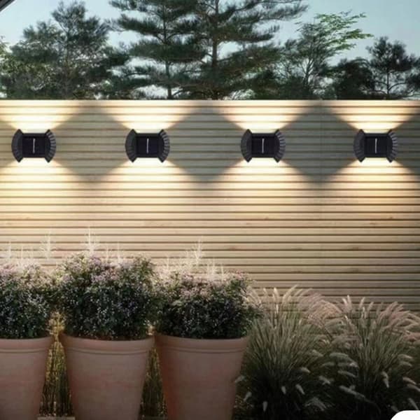 SOLAR LAMPE VÆGLAMPE UDENDØRS VÆGLAMPE HAVE TOP BUND 4 STK