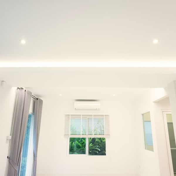 LED-linjepære PRIME GU10 7W 2700K varm 1000lm keramisk STRONG