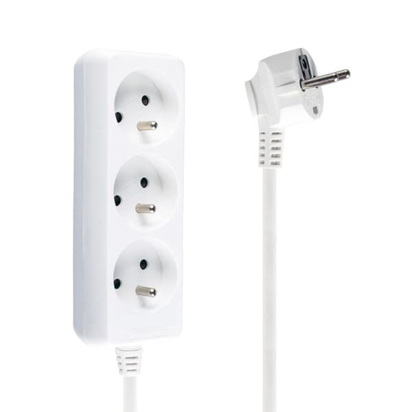 Verkkovirtajatkojohto maadoituksella 1,5 m 3x1 mm 3 pistorasiaa 10 A Valkoinen