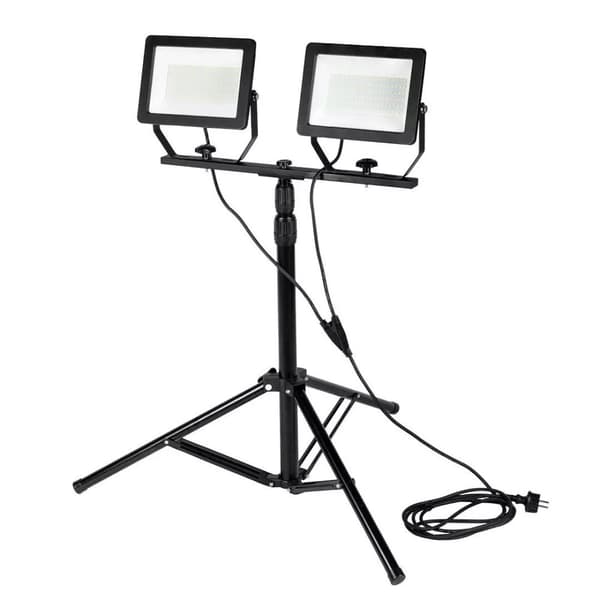 Dobbelt spotlight 2x100W SMD LED 2 x 8500lm på stativ 1,8m