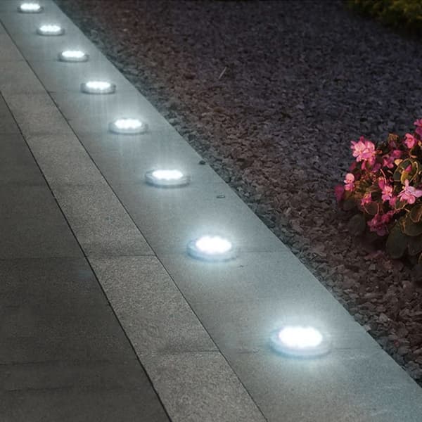 Maclean MCE318 LED-aurinkokäyttöiset polkuvalot maadoituspiikillä 12 LED SMD neutraali valkoinen 4000K 0,7 W aurinkolamppu ulkopolkuvalaisimiin puutar
