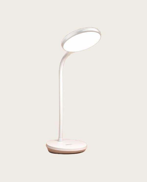 Philips P3 ögonskyddande studielampa skrivbord sänglampa sovsal student laddningsbar liten bordslampa ny