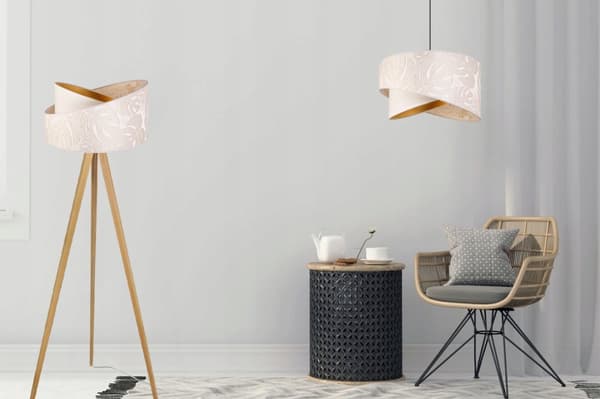 GOLVLAMPA STÅENDE STATIV TRÄ LAMPSKÄLLMÖNSTER