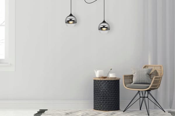 Elegantti RIIPPUVALAISIN SPIDER BALL CHROME LED