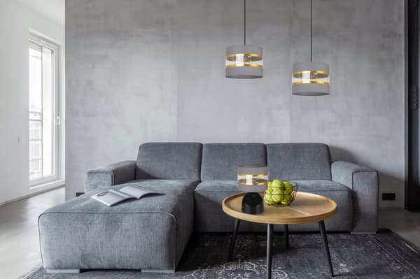 SÄNGBORDSLAMPA ELEGANT GULD LAMPSKÄRM 20 CM