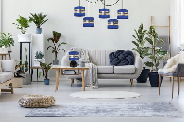 SÄNGBORDSLAMPA ELEGANT GULD LAMPSKÄRM 20 CM