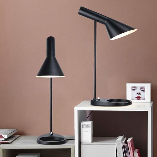 Barcelona LED bordslampa