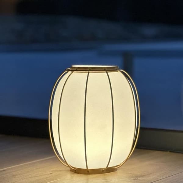 Johdoton pöytävalaisin - LUMISKY - TULUM - K27 cm - Metallikahva - Kulta - Lämmin valkoinen ja viileä valkoinen LED