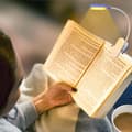 Miniatyrbilde 3 av 4: INF Svart Boklampe - LED Clip-on Leselampe for Studenter Hvit