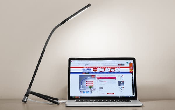 Philips LED Bordlampe Læse-/Studie-/Arbejdslys Lille Bordlampe Til Soveværelse, Natbord, Studenterbord, Sovesal, USB-kabel