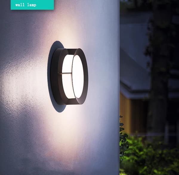 Philips Villa Courtyard Wall Lamp Ovi Seinävalaisimen molemmilla puolilla Makuuhuoneen yöpöytävalaisin Pestävä seinävalaisin