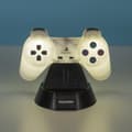 Miniatyrbild 5 av 5: Lampa - Playstation - Joystick, Micromania-Zing, fransk nummer ett inom tv-spel och popkultur. Hitta derivatprodukter