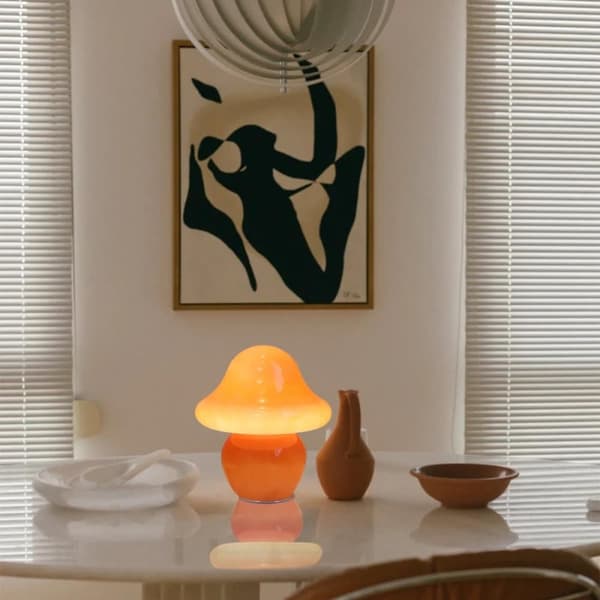Bomclap Svamp Bordslampa – Mycket Söt Dekor för Sovrum, Vardagsrum & Estetiska Interiörer – Söt Sängsidoslampa med Modern Design