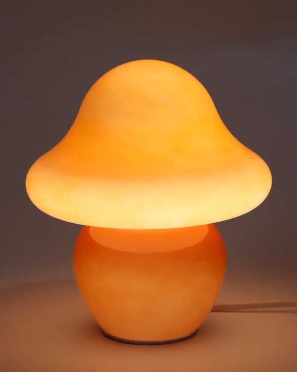 Bomclap Svamp Bordslampa – Mycket Söt Dekor för Sovrum, Vardagsrum & Estetiska Interiörer – Söt Sängsidoslampa med Modern Design