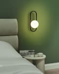 Miniatyrbilde 2 av 8: Vegglampe Svart Metallbase Kuleformet skjerm i glass Moderne design Belysning