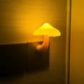 Miniatyrbillede 2 af 4: Kreativ Svampeformet Gul Lille Bordlampe - Sjov Boligindretning Hyggelig Lille Natlampe