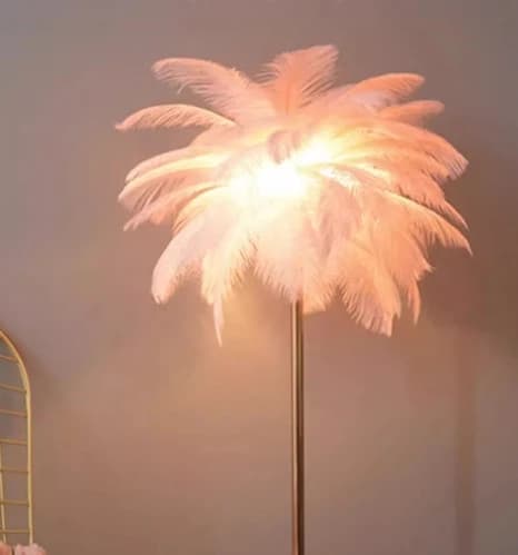 Nordisk Fjer Gulvlampe, Elegant Design, Justerbart Lys,Pink-gulv-160cm, Guld lampe krop