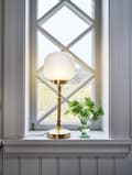 Miniatyrbild 1 av 3: Bordslampa Eli Mässing/Frost Liten