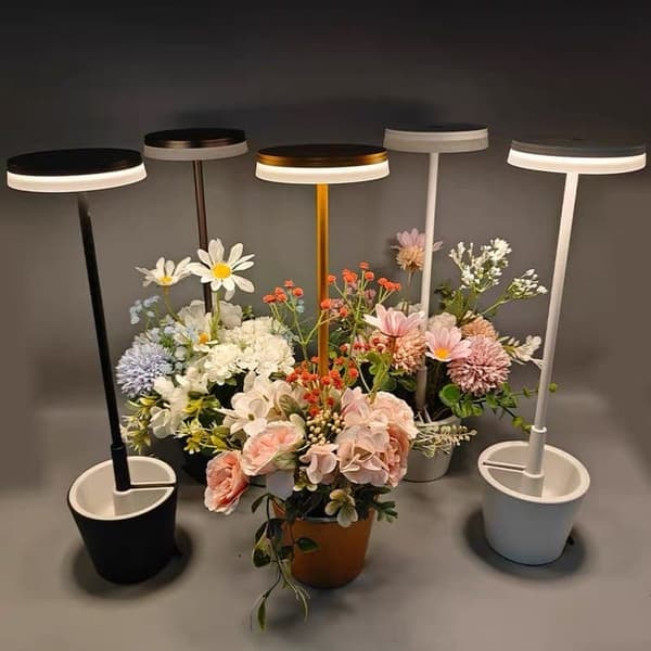 OBOSOE Bordlampe Trådløs / LED Lys / Skrivebordslampe