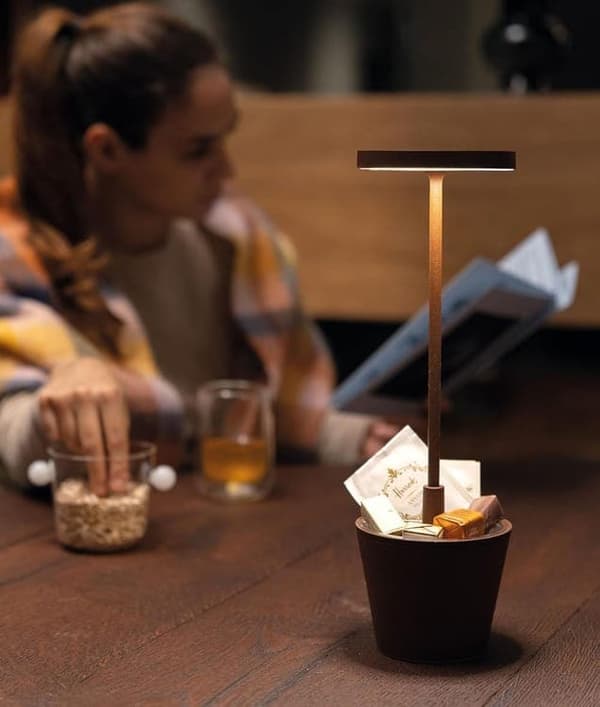 OBOSOE Bordlampe Trådløs / LED Lys / Skrivebordslampe