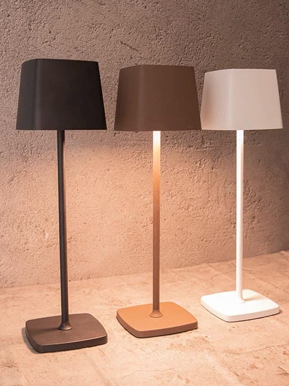 OBOSOE Skrivebordslampe/Bordlampe/LED-lampe