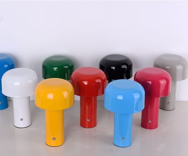 OBOSOE USB opladning skrivebord lampe / LED lampe / bordlampe