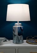 Miniatyrbild 5 av 6: FURNLUX BORDSLAMPA ELEGANT VIT 40CM