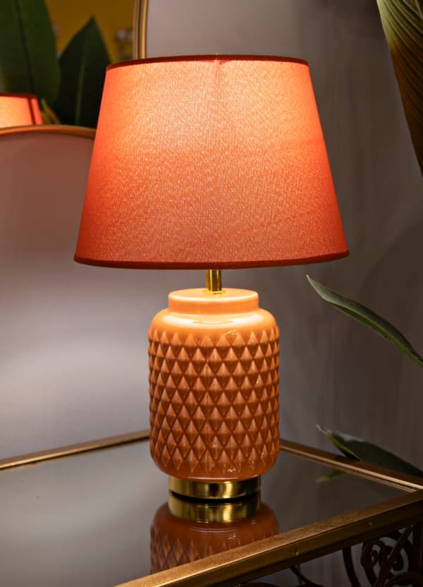 FURNLUX BORDSLAMPA FYRKANTIG ORANGE 28CM