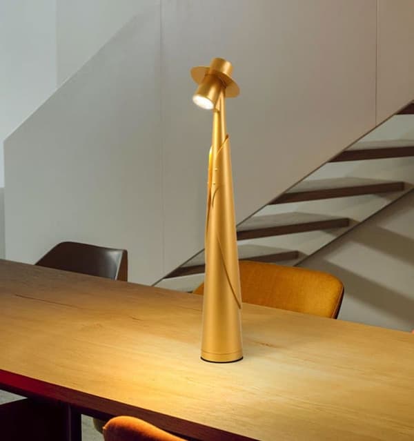 OBOSOE Bordlampe Trådløs / Skrivebordslampe - LED Lampe, Genopladelig Lampe med 3 lysstyrkeniveauer til Indendørs & Udendørs