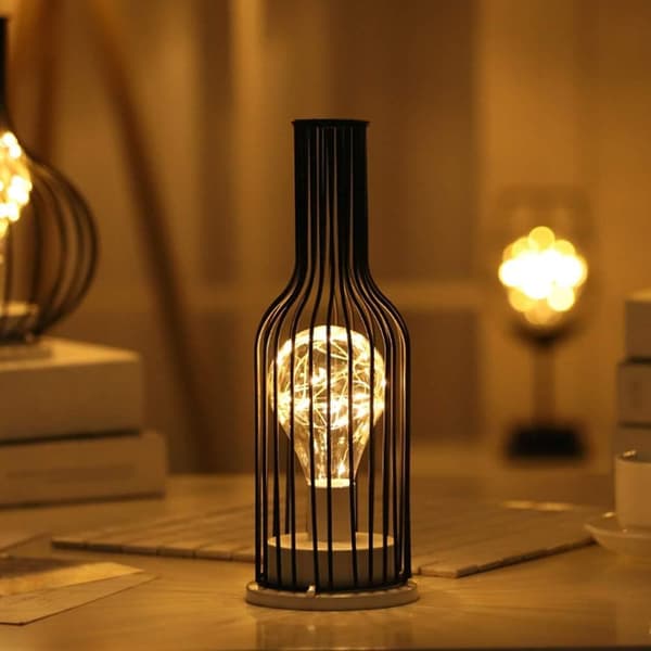 OBOSOE Vintage Metal Bordlampe Nordisk Stil, Trådløs LED Natlys til Soveværelse og Stue