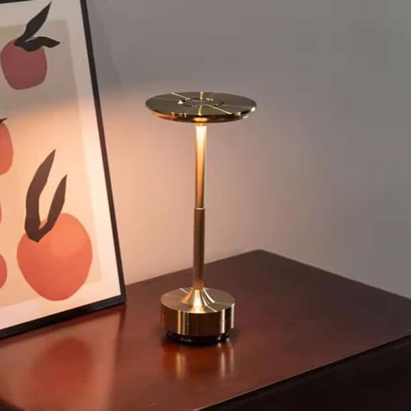 Bordslampa LED m/touch & uppladdningsbar funktion