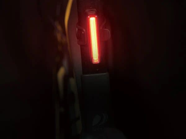 USB-baklykta för cykel MAGICSHINE SEEMEE 30 lm V2.0 ljussensor