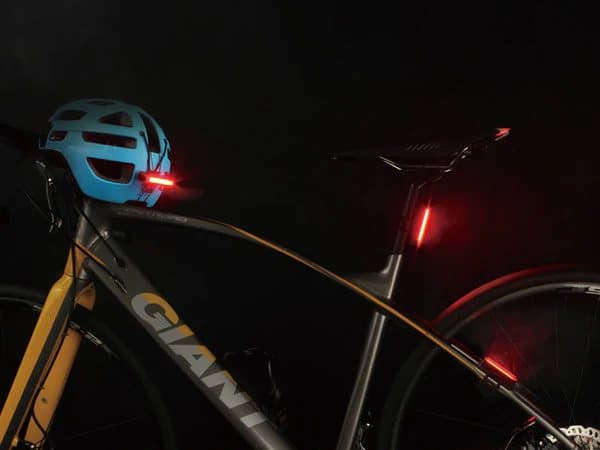 USB-baklykta för cykel MAGICSHINE SEEMEE 30 lm V2.0 ljussensor