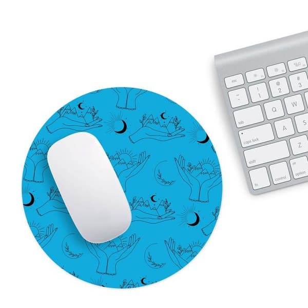 Questo casa - 1 -, Rund digitaltryckt musmatta med halkfri botten för kontor och hem Diameter 22 cm