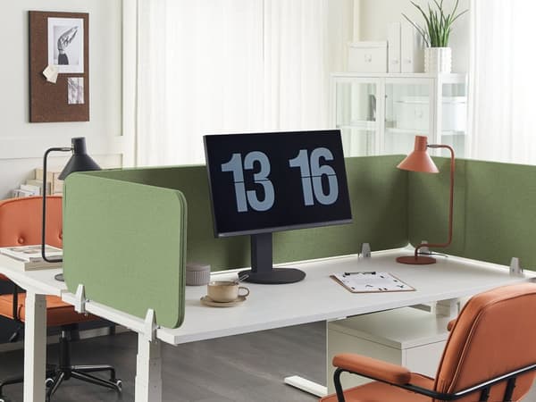 Väliseinä työpöydälle 80 x 40 cm kangasverhoiltu akustinen modulaarinen kiinnikkeillä