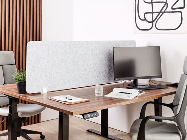 Työpöydän väliseinä vaaleanharmaa 160 x 50 cm polyesteri PET-muovi akustinen kiinnikkeet moderni