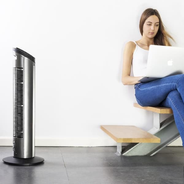 Cecotec 50 W digital tower fan, 3 speeds.