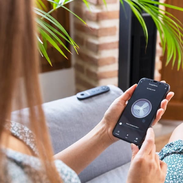 Cecotec 60 W and 40” tower fan with Wi-Fi control and ionising function.