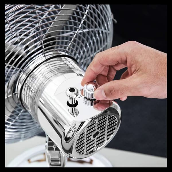 Cecotec Table fan with 40 W and chrome finish, 12 inches, 3 speeds, oscillation, silent, adjustable height, 4 blades, and maximum safety.