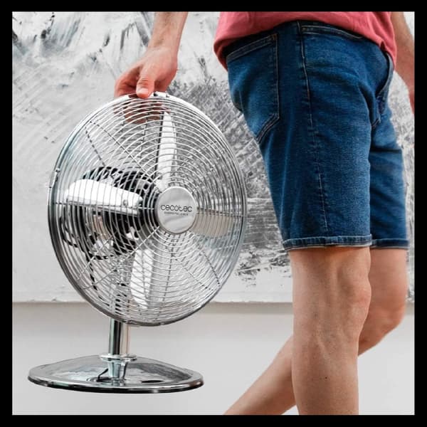 Cecotec Table fan with 40 W and chrome finish, 12 inches, 3 speeds, oscillation, silent, adjustable height, 4 blades, and maximum safety.