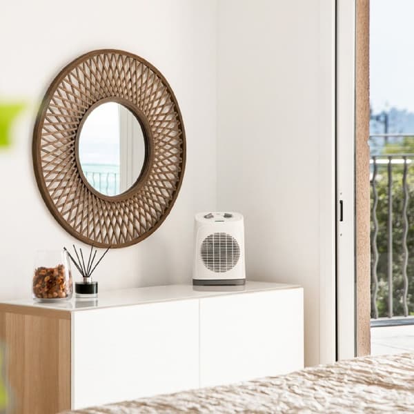 Cecotec Fan heater with 2000 W, 3 modes ooperation modes and oscillation.